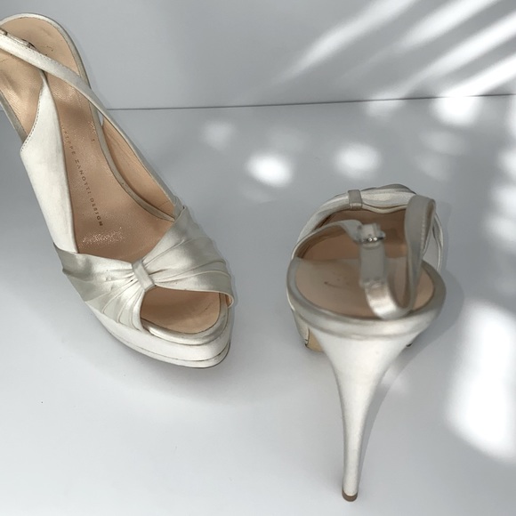 Guiseppe Zanotti Design Bridal High Heel Shoe - Picture 3 of 9